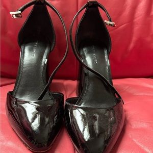 Vince Camuto ADDILENZ ankle strap pump size 8.5